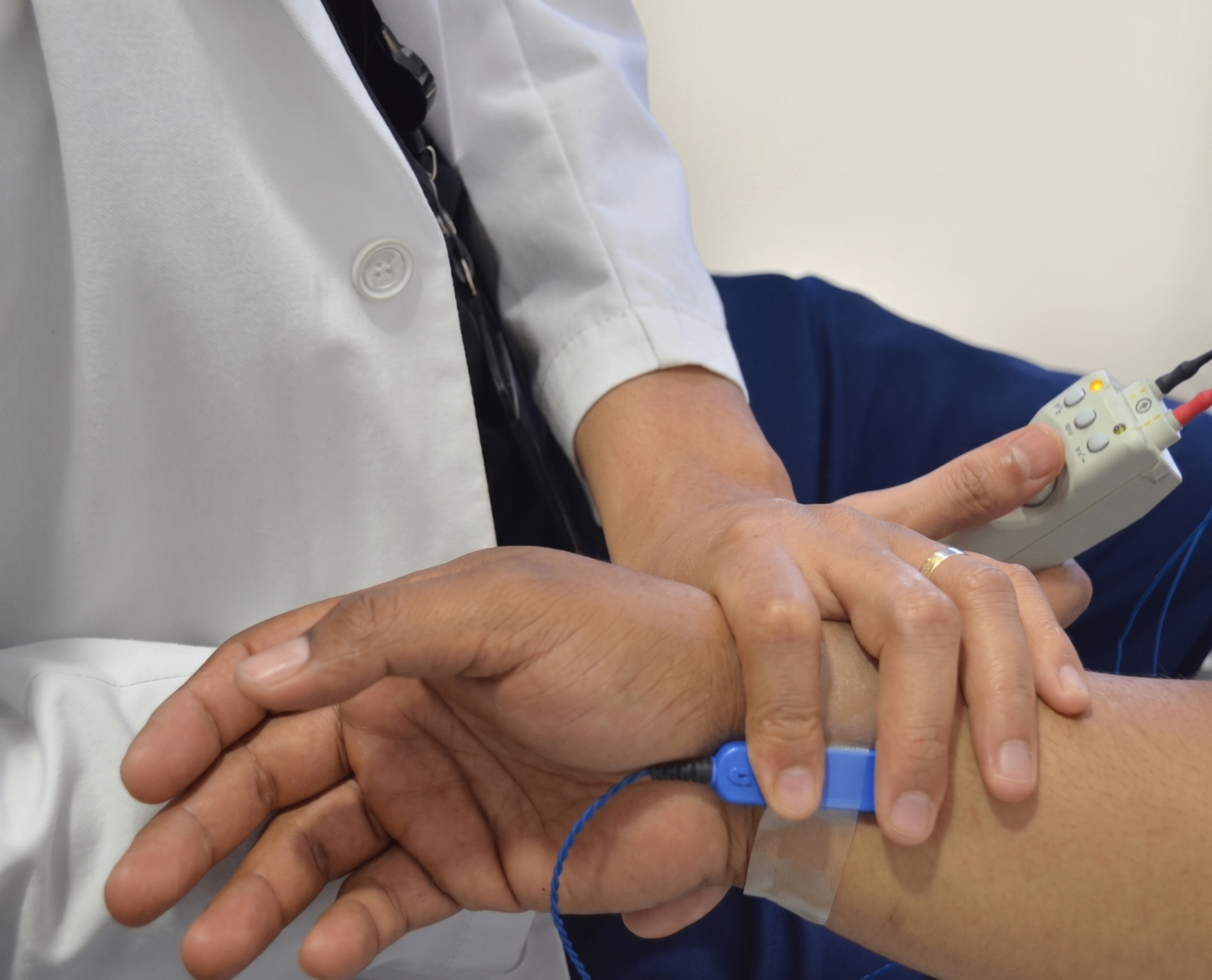 Preparación antes de los potenciales evocados somatosensoriales