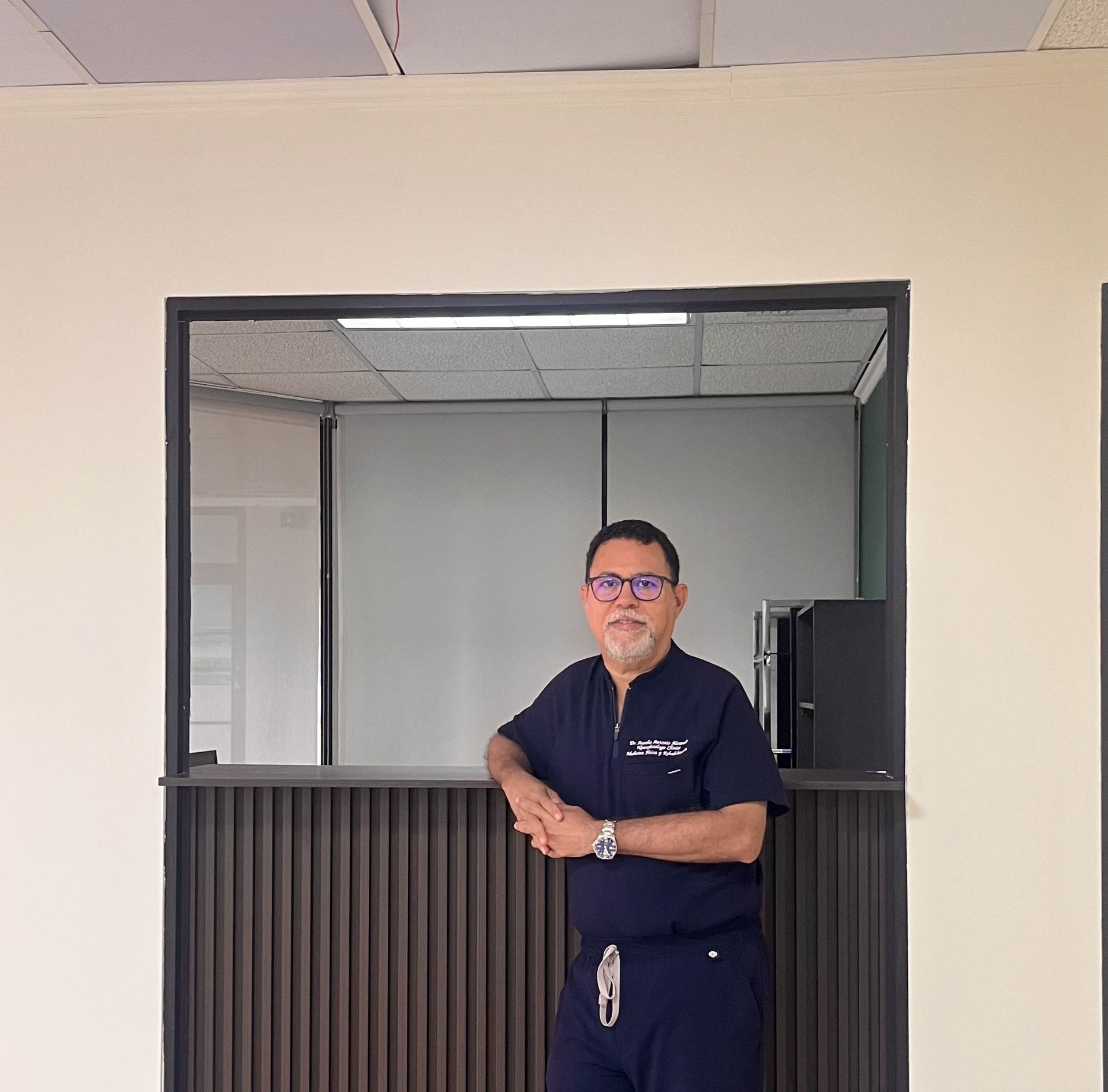 Por qué elegir Nervia y al Dr. Aurelio Alvarado